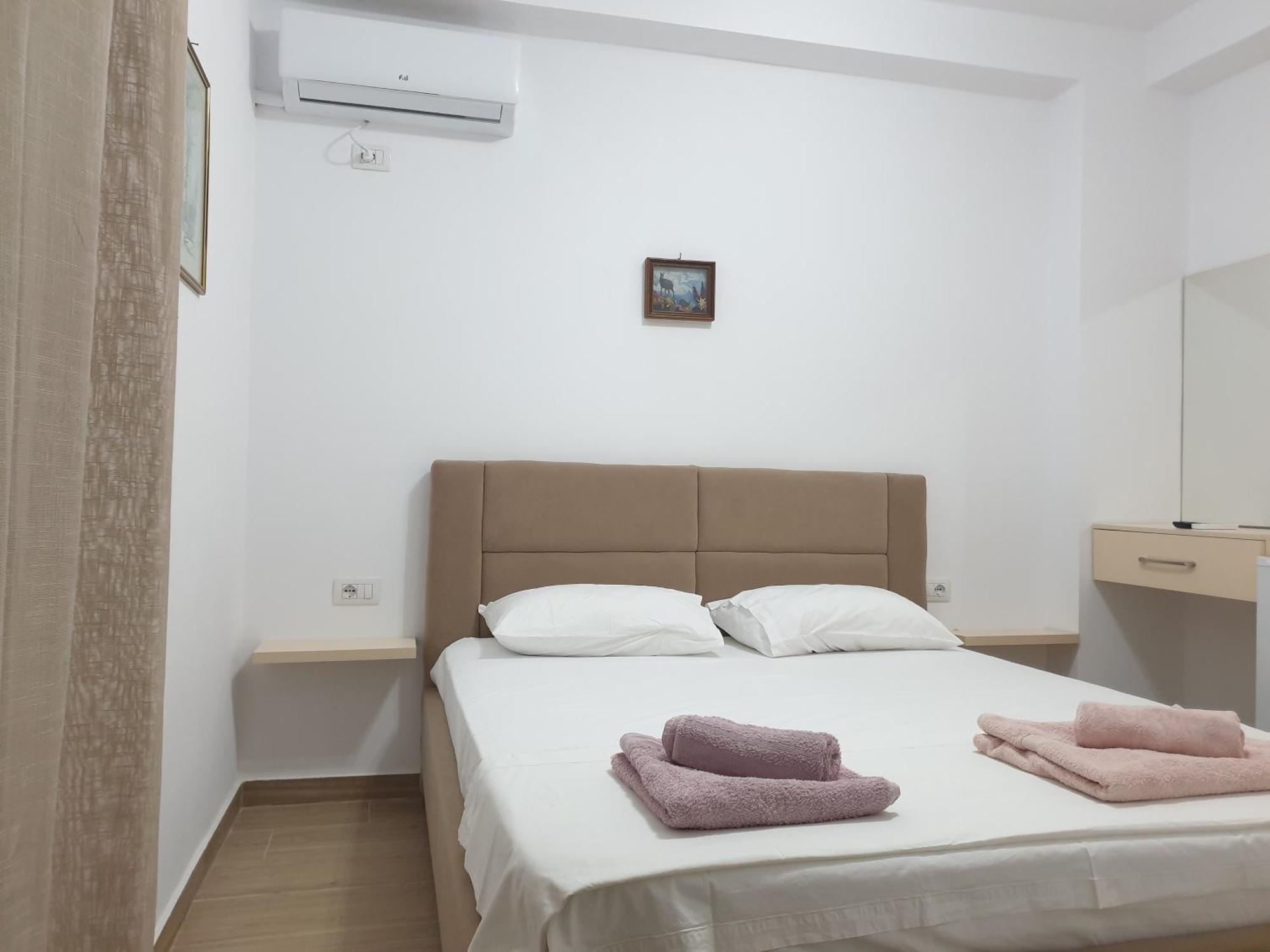 Rooms By George Dhërmi Zewnętrze zdjęcie